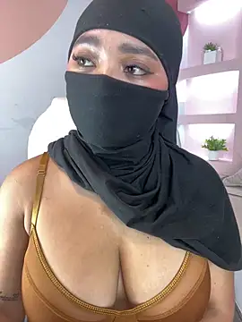 Snapshot of Natashaaa1 chatting on 06-17-26, 07:59 Natashaaa1 online show from 06-17-26, 07:59