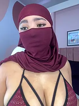 Snapshot of Natashaaa1 chatting on 06-22-26, 07:44 Natashaaa1 online show from 06-22-26, 07:44