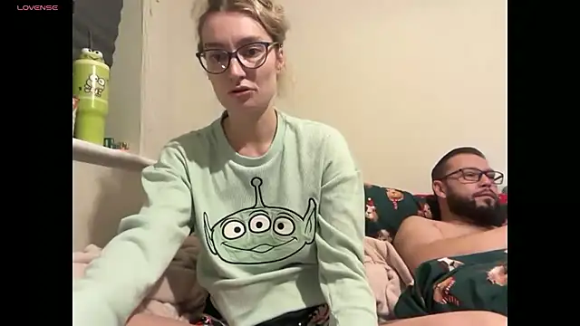 harleyblair online show from 12-04-25, 11:13