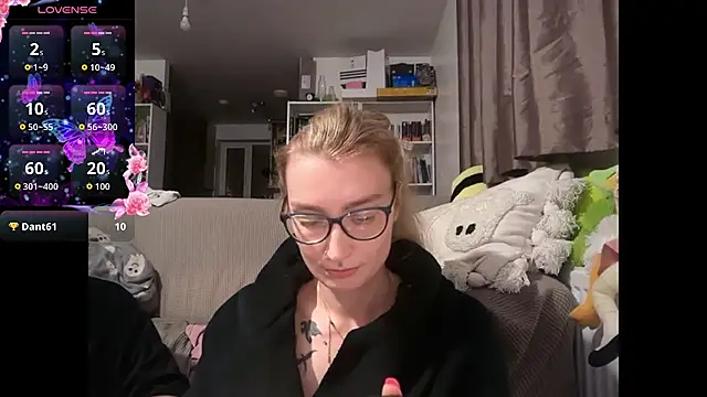 harleyblair online show from 04-30-26, 10:14