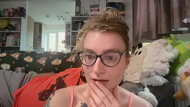 harleyblair online show from 06-07-26, 06:33
