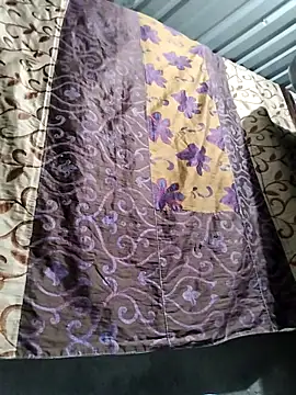 Snapshot of Tussi-amor chatting on 10-03-25, 04:31 Tussi-amor online show from 10-03-25, 04:31