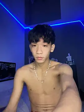 Kailertwink online show from 06-20-26, 02:09