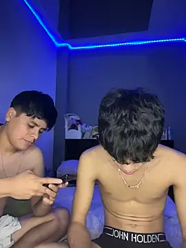 Kailertwink online show from 06-27-26, 01:10