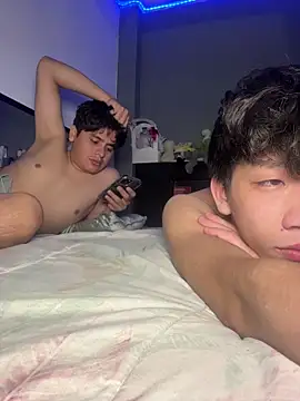 Kailertwink online show from 07-28-26, 03:08