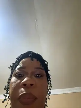 Snapshot of THICKBUNNYCHICKxxx chatting on 09-27-25, 06:13 THICKBUNNYCHICKxxx online show from 09-27-25, 06:13