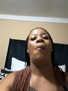 Snapshot of THICKBUNNYCHICKxxx chatting on 02-22-26, 07:23 THICKBUNNYCHICKxxx online show from 02-22-26, 07:23