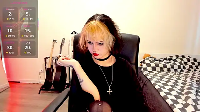 LiyaLuna online show from 11-06-25, 11:44