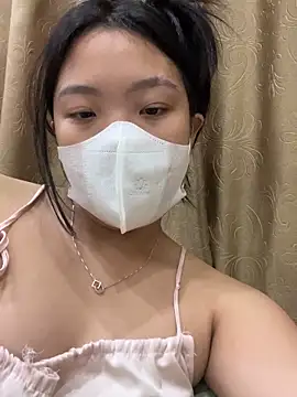 Thuylinh05 online show from 10-20-25, 10:49