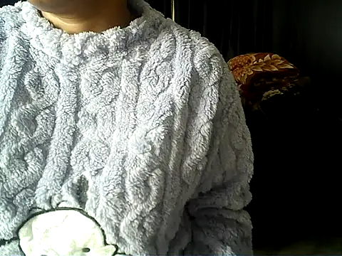 Snapshot of Anaconda-Mall chatting on 12-16-25, 06:13 Anaconda-Mall online show from 12-16-25, 06:13