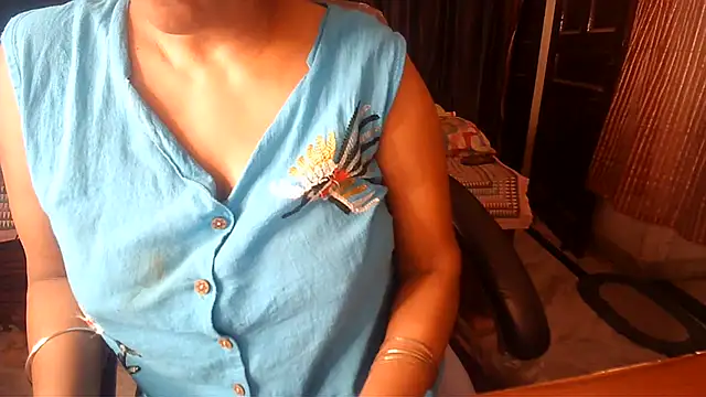 Snapshot of Anaconda-Mall chatting on 06-27-26, 05:29 Anaconda-Mall online show from 06-27-26, 05:29