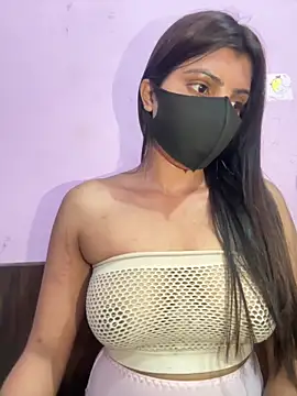 Snapshot of _01ruhi chatting on 12-13-25, 07:53 01ruhi online show from 12-13-25, 07:53