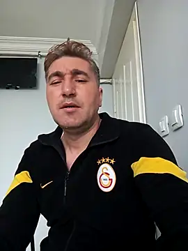 mert0359 online show from 10-06-25, 09:51