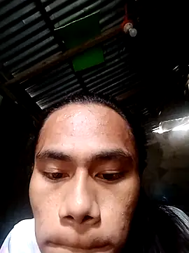 Snapshot of xxhottinybabe chatting on 10-24-25, 12:08 xxhottinybabe online show from 10-24-25, 12:08