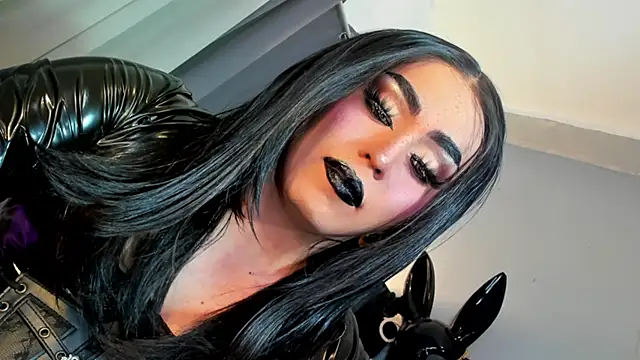 Snapshot of MagnaCumLoader17 chatting on 01-13-26, 11:54 MagnaCumLoader17 online show from 01-13-26, 11:54