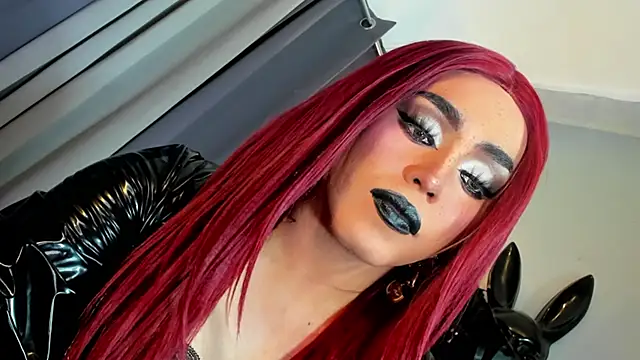 Snapshot of MagnaCumLoader17 chatting on 03-07-26, 02:30 MagnaCumLoader17 online show from 03-07-26, 02:30