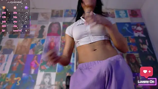 Snapshot of Mistileav chatting on 03-04-26, 03:07 Mistileav online show from 03-04-26, 03:07