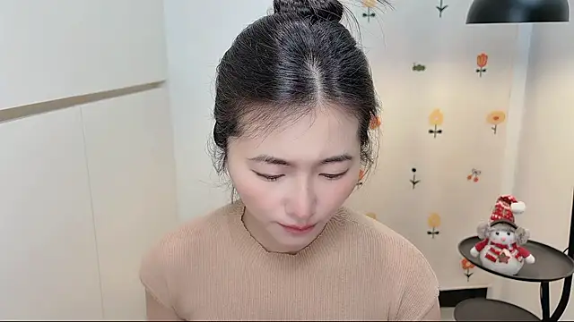 Snapshot of Rosalind_xixi chatting on 05-01-26, 01:10 Rosalind xixi online show from 05-01-26, 01:10