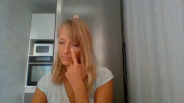 Vexxaa online show from 09-13-25, 01:11