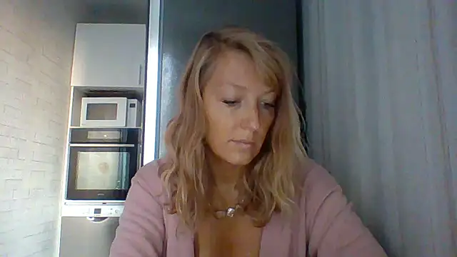 Vexxaa online show from 09-20-25, 03:51