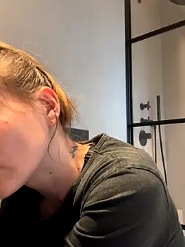 Snapshot of IsabellaEtha chatting on 11-06-25, 03:13 IsabellaEtha online show from 11-06-25, 03:13