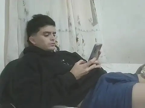 Rodrigo99 9 online show from 04-30-26, 02:56