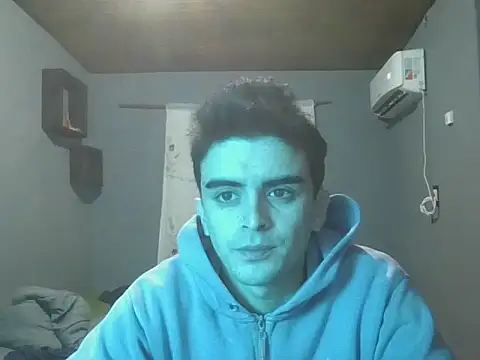Rodrigo99 9 online show from 07-15-26, 04:45