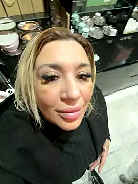 TheeaBlanco online show from 11-30-25, 05:11