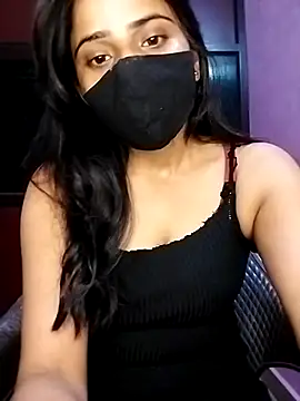 Snapshot of Amisha2 chatting on 09-28-25, 07:08 Amisha2 online show from 09-28-25, 07:08