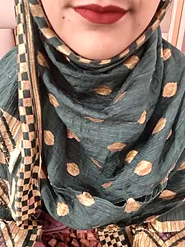 Snapshot of Indian-Aleena chatting on 01-06-26, 05:33 Indian-Aleena online show from 01-06-26, 05:33