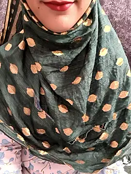 Snapshot of Indian-Aleena chatting on 03-27-26, 08:37 Indian-Aleena online show from 03-27-26, 08:37