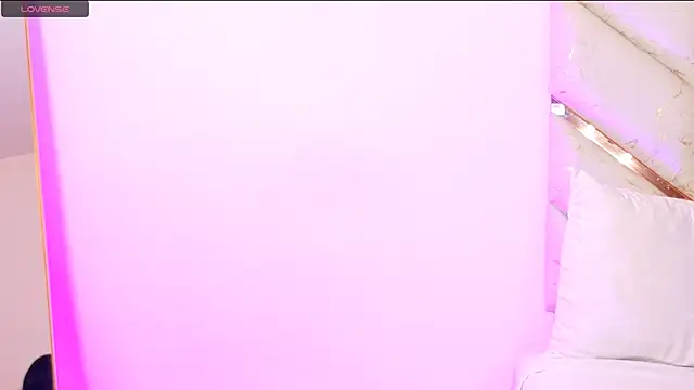 AlanaDoll online show from 04-28-26, 04:01