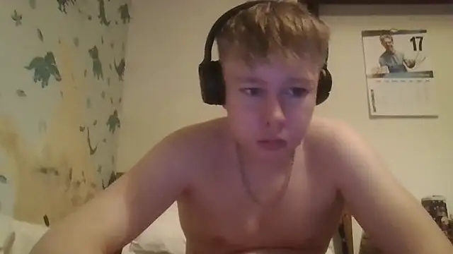 TomasCramp online show from 10-02-25, 03:52