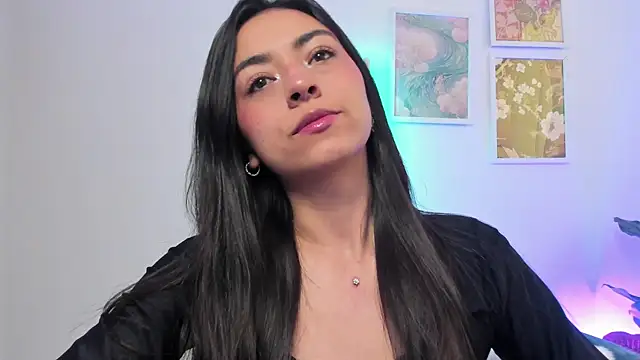 canelleGarces online show from 11-30-25, 04:22