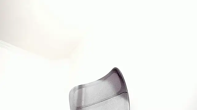 Snapshot of canelleGarces chatting on 06-29-26, 09:26 canelleGarces online show from 06-29-26, 09:26