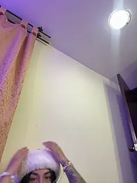 Snapshot of saranghae_ chatting on 12-22-25, 05:15 saranghae online show from 12-22-25, 05:15