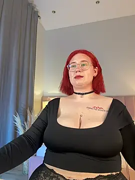 SexxxyPixiee online show from 06-21-26, 05:21