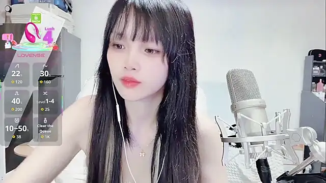 twlilybae online show from 11-16-25, 07:14