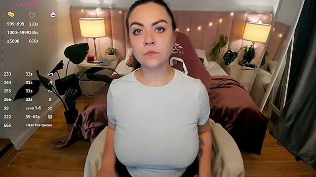 ashton heidii online show from 10-17-25, 12:14