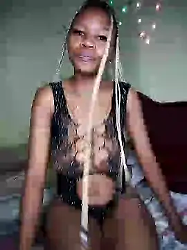 Seductive Yellow Titties online show from 02-13-26, 02:40