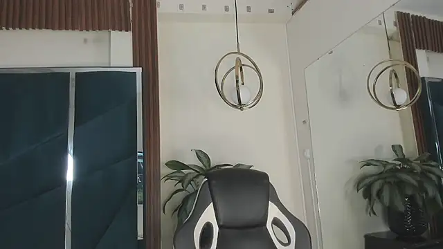 KikaDuque online show from 07-11-26, 07:27