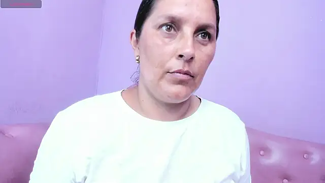 KikaDuque online show from 07-24-26, 07:01