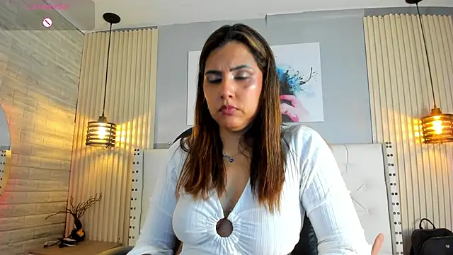 scarletbaker  online show from 04-29-26, 10:27