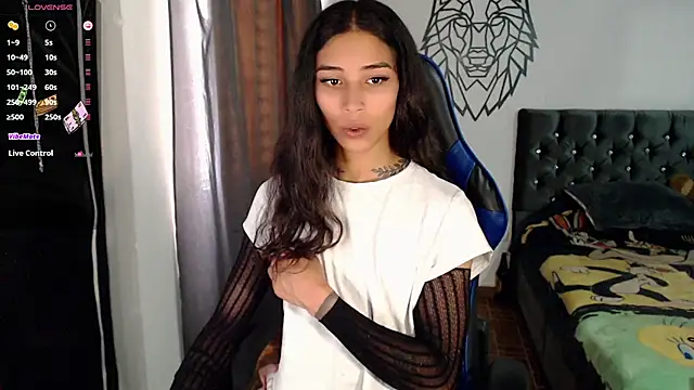 Sweet-Cris online show from 12-02-25, 06:14