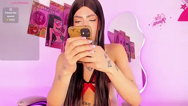 Rachell coollins online show from 12-22-25, 09:12