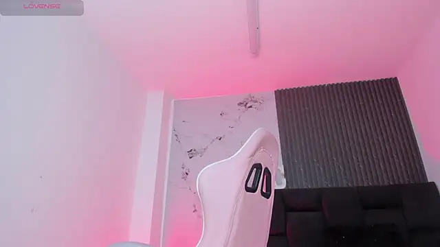 chloesagee online show from 06-11-26, 02:53