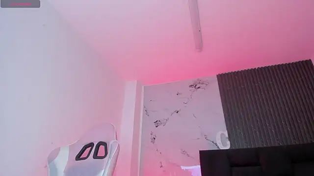 chloesagee online show from 06-11-26, 10:19