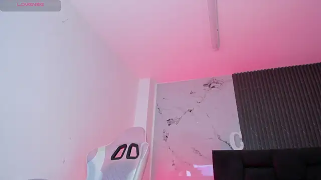 chloesagee online show from 07-02-26, 11:44