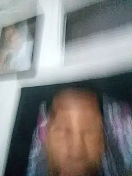 johan77esteban online show from 04-25-26, 08:06