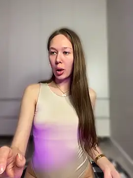 Molly Kisss online show from 06-03-26, 05:40